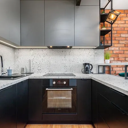 Centrum - Center Of *